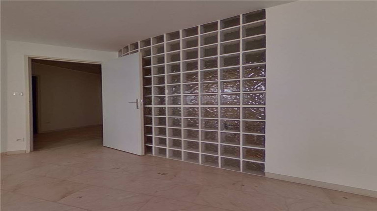 Ma-Cabane - Location Local commercial Nyons, 120 m²