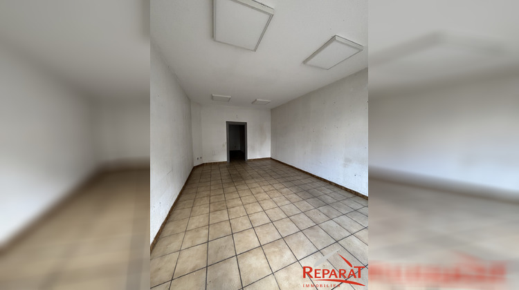 Ma-Cabane - Location Local commercial Objat, 30 m²