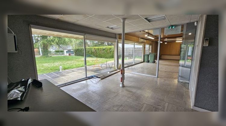 Ma-Cabane - Location Local commercial Olivet, 1651 m²