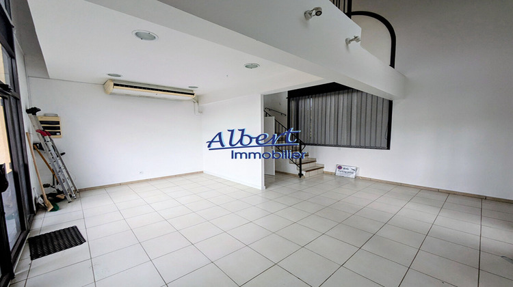 Ma-Cabane - Location Local commercial OLLIOULES, 59 m²