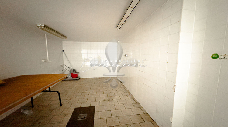 Ma-Cabane - Location Local commercial ORGEVAL, 558 m²