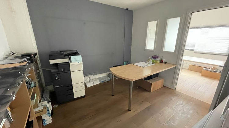 Ma-Cabane - Location Local commercial ORGEVAL, 197 m²