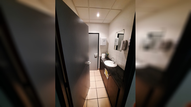 Ma-Cabane - Location Local commercial Orléans, 129 m²