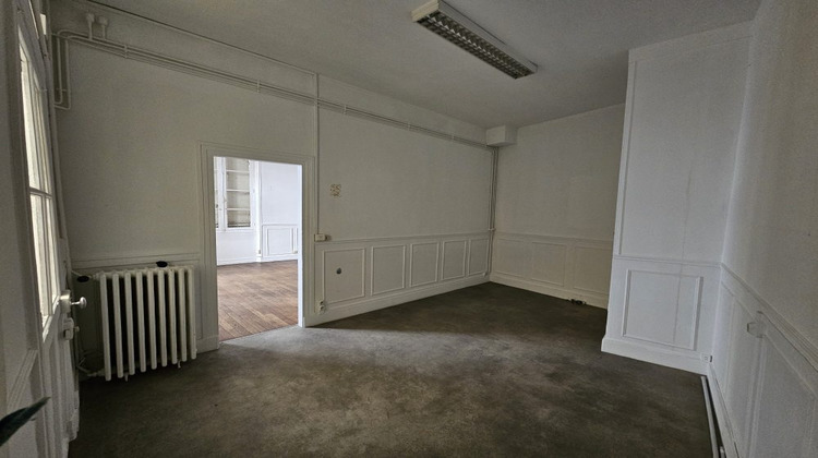 Ma-Cabane - Location Local commercial Orléans, 83 m²