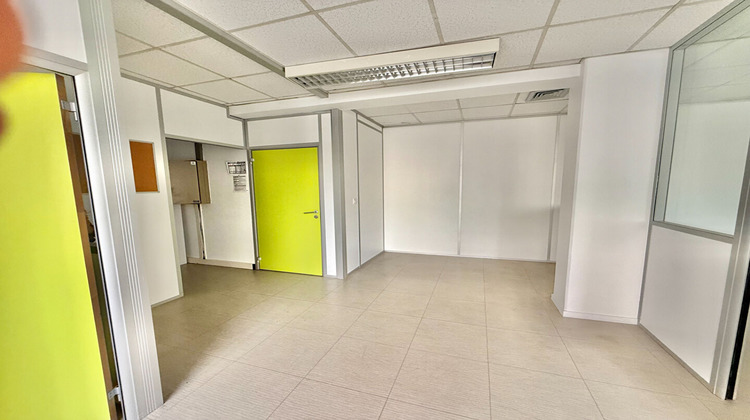 Ma-Cabane - Location Local commercial ORLEANS, 90 m²