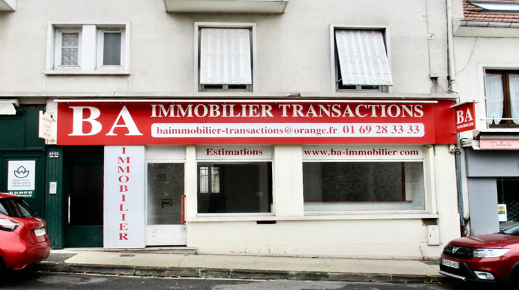 Ma-Cabane - Location Local commercial ORSAY, 49 m²
