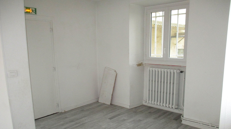 Ma-Cabane - Location Local commercial ORSAY, 49 m²