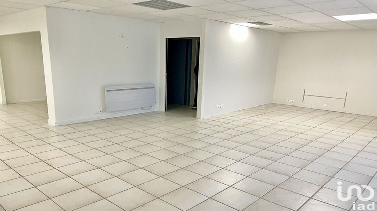 Ma-Cabane - Location Local commercial Orvault, 300 m²