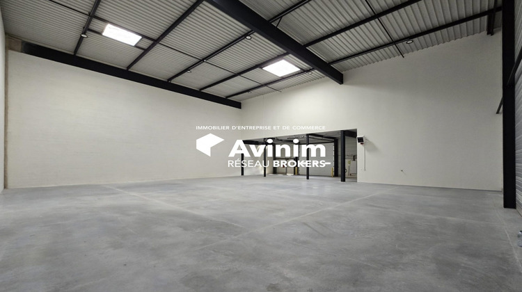 Ma-Cabane - Location Local commercial Osny, 385 m²