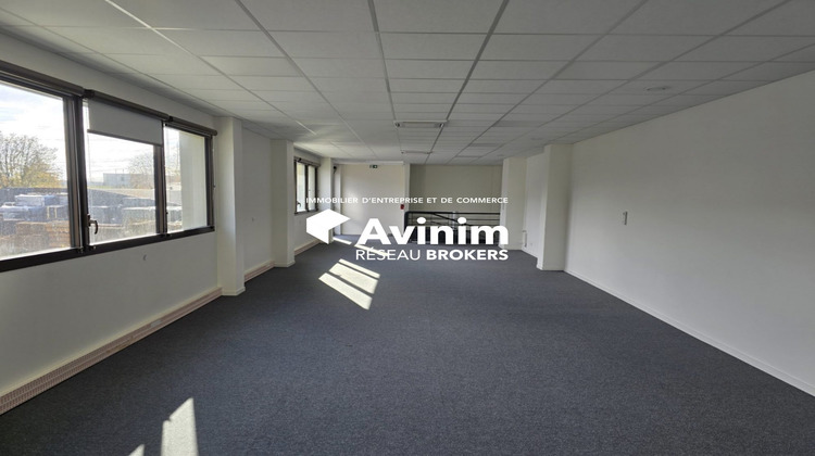 Ma-Cabane - Location Local commercial Osny, 385 m²