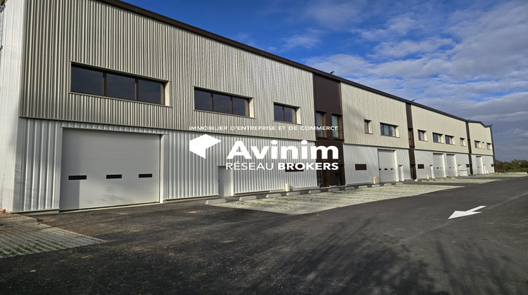 Ma-Cabane - Location Local commercial Osny, 385 m²