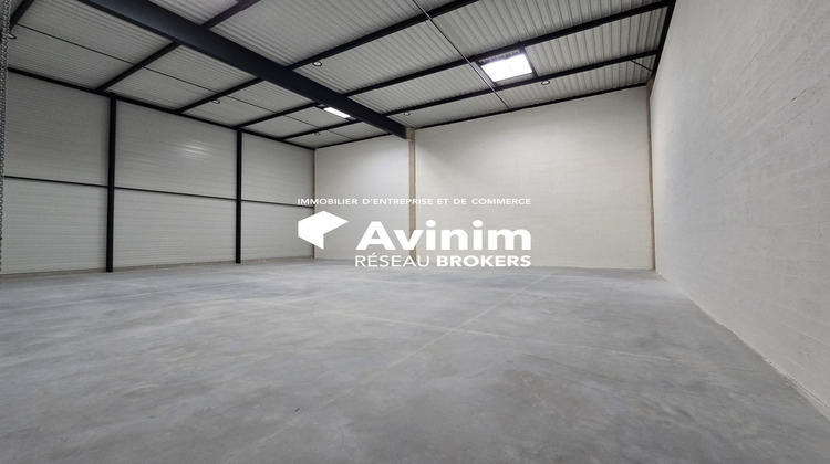 Ma-Cabane - Location Local commercial Osny, 546 m²