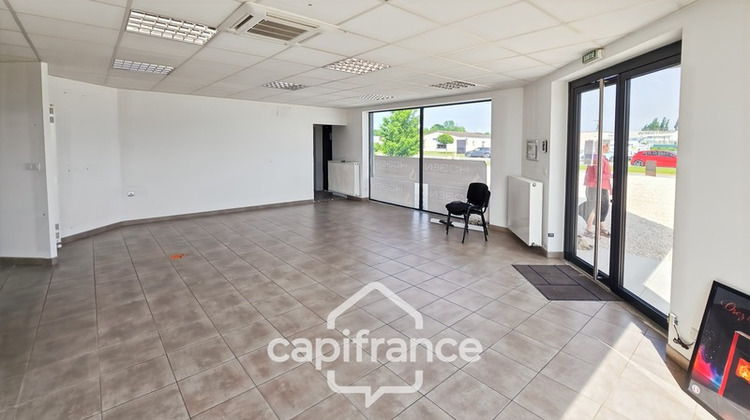 Ma-Cabane - Location Local commercial OUROUX SUR SAONE, 220 m²