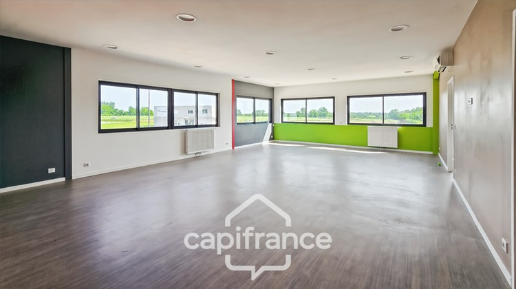 Ma-Cabane - Location Local commercial OUROUX SUR SAONE, 220 m²