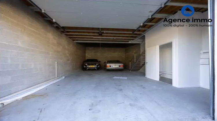 Ma-Cabane - Location Local commercial Ozoir-la-Ferrière, 95 m²