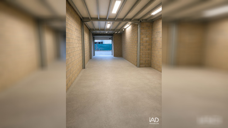 Ma-Cabane - Location Local commercial Ozoir-la-Ferrière, 95 m²