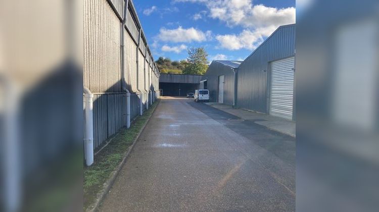 Ma-Cabane - Location Local commercial Pacy-sur-Eure, 1500 m²