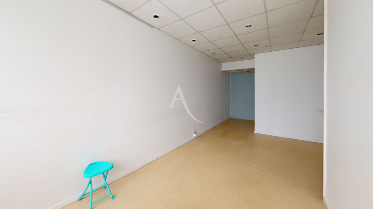 Ma-Cabane - Location Local commercial PALAISEAU, 61 m²
