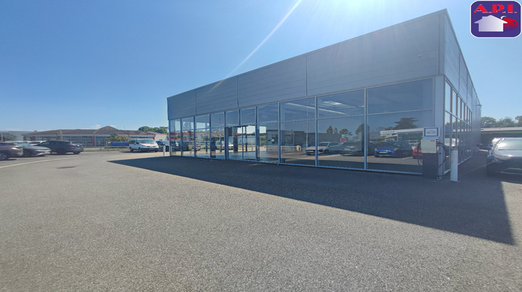 Ma-Cabane - Location Local commercial PAMIERS, 411 m²