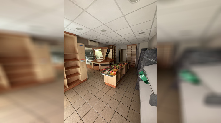 Ma-Cabane - Location Local commercial Panissières, 150 m²