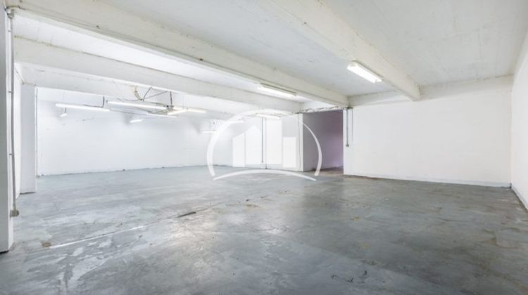 Ma-Cabane - Location Local commercial Pantin, 150 m²