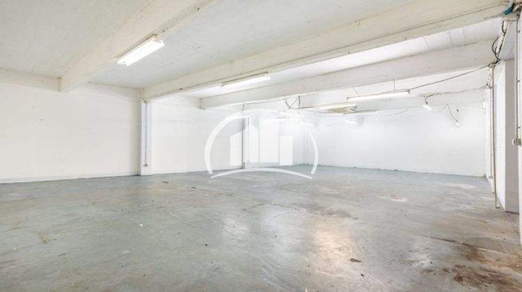 Ma-Cabane - Location Local commercial Pantin, 150 m²