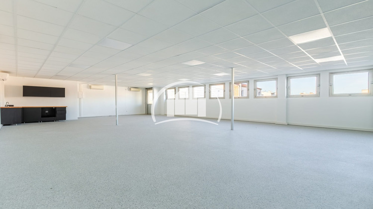 Ma-Cabane - Location Local commercial Pantin, 160 m²