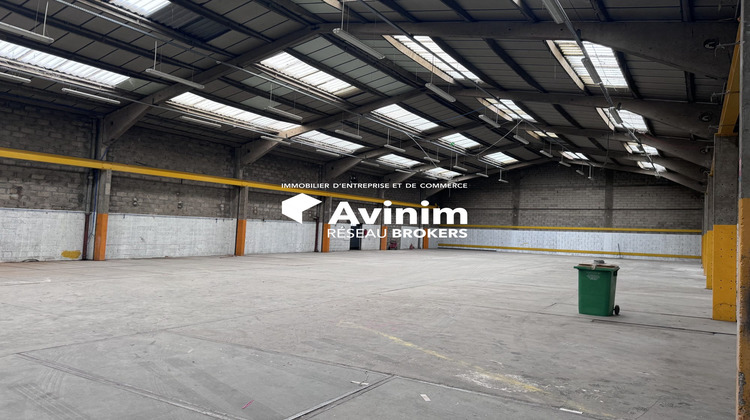 Ma-Cabane - Location Local commercial Pantin, 1640 m²