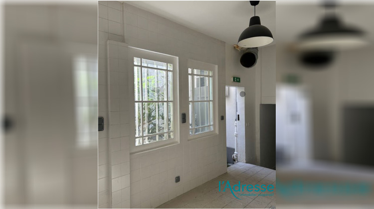 Ma-Cabane - Location Local commercial PARIS 10, 110 m²