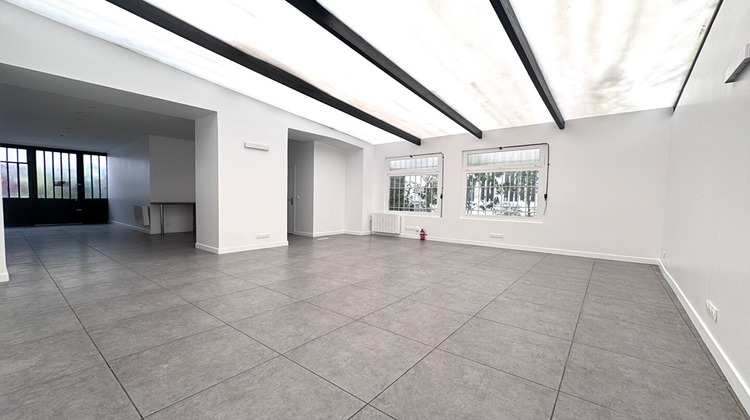 Ma-Cabane - Location Local commercial PARIS 10, 57 m²