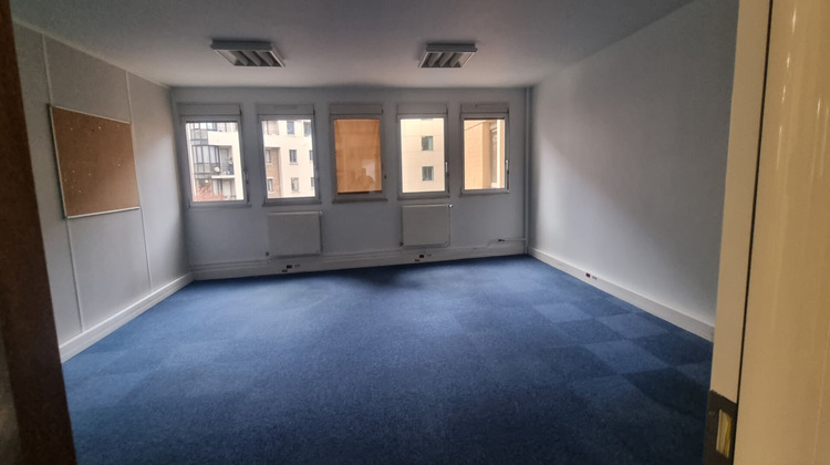 Ma-Cabane - Location Local commercial PARIS 10, 362 m²