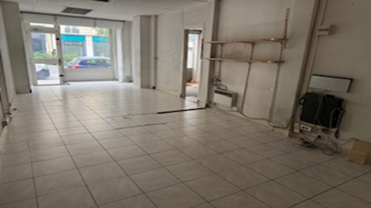 Ma-Cabane - Location Local commercial PARIS 10, 31 m²
