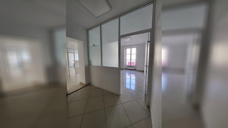 Ma-Cabane - Location Local commercial PARIS 10, 62 m²