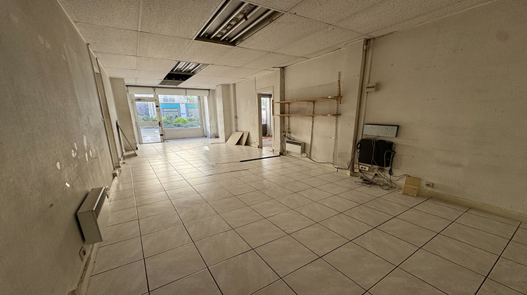Ma-Cabane - Location Local commercial PARIS 10, 76 m²