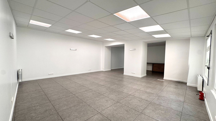 Ma-Cabane - Location Local commercial PARIS 10, 57 m²