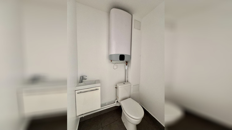 Ma-Cabane - Location Local commercial PARIS 10, 57 m²