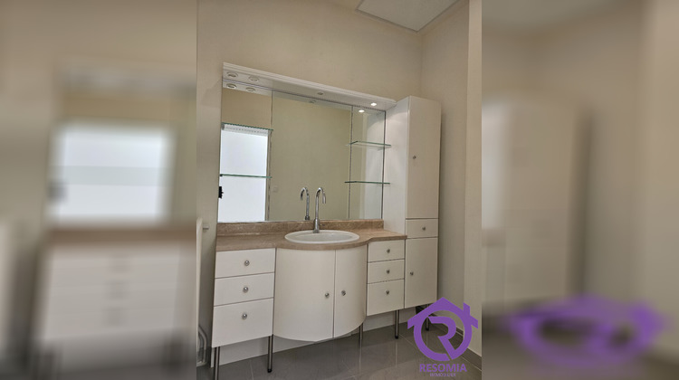 Ma-Cabane - Location Local commercial PARIS 15, 90 m²