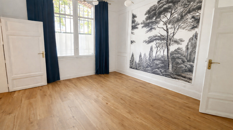 Ma-Cabane - Location Local commercial PARIS 16, 105 m²