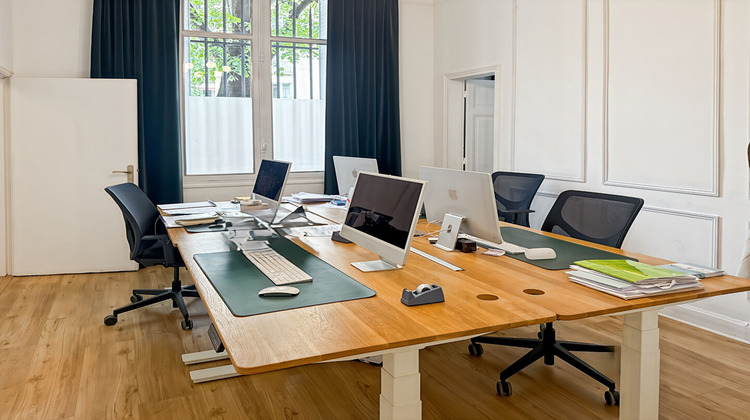Ma-Cabane - Location Local commercial PARIS 16, 105 m²
