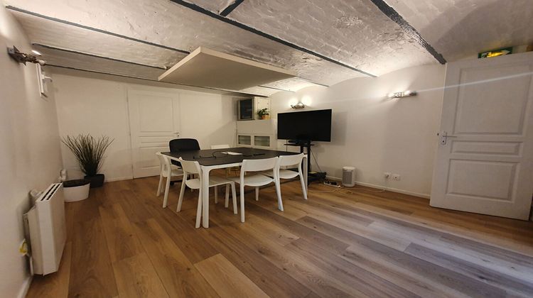 Ma-Cabane - Location Local commercial PARIS 18, 69 m²