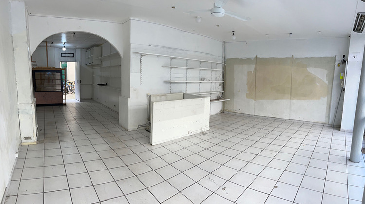 Ma-Cabane - Location Local commercial PARIS 18, 70 m²
