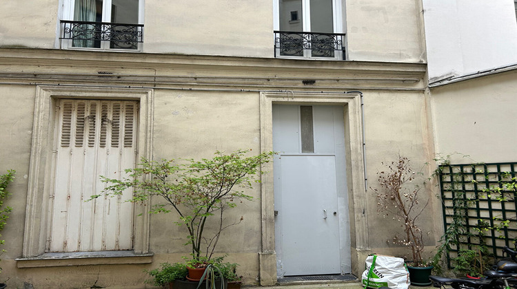 Ma-Cabane - Location Local commercial PARIS 18, 70 m²