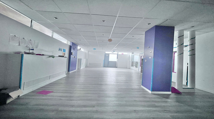 Ma-Cabane - Location Local commercial PARIS 19, 130 m²