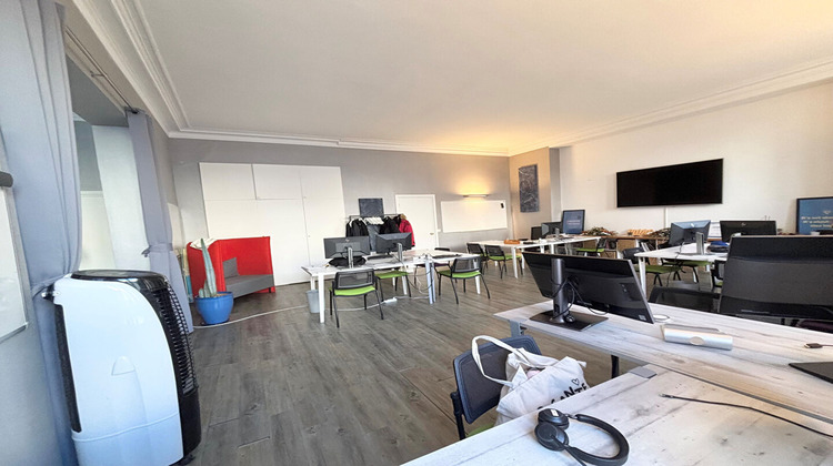 Ma-Cabane - Location Local commercial PARIS 2, 90 m²
