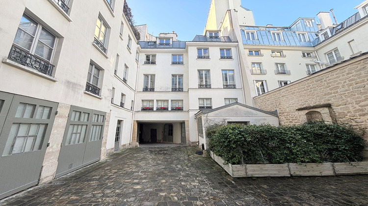 Ma-Cabane - Location Local commercial PARIS 2, 90 m²