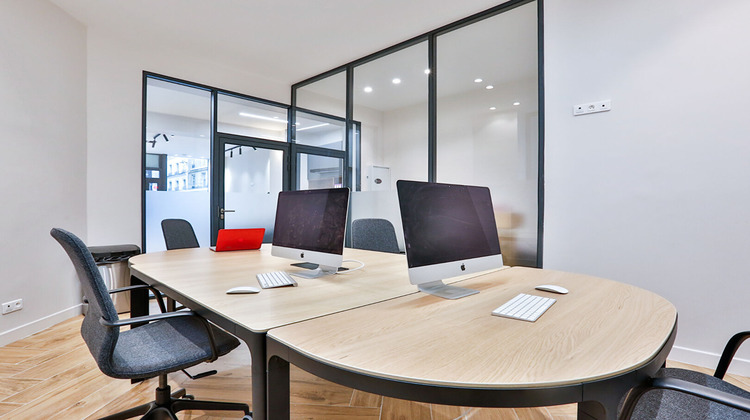 Ma-Cabane - Location Local commercial PARIS 3, 81 m²