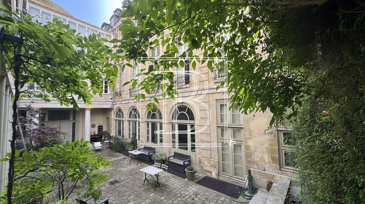 Ma-Cabane - Location Local commercial Paris, 122 m²