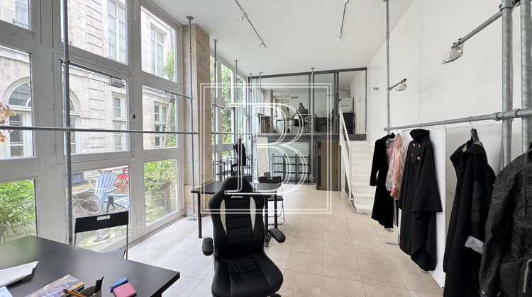Ma-Cabane - Location Local commercial Paris, 122 m²