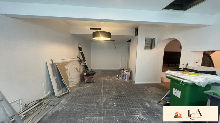 Ma-Cabane - Location Local commercial Paris, 129 m²
