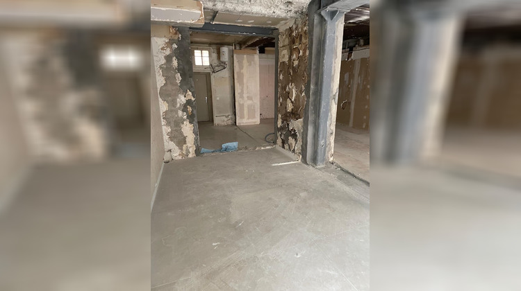 Ma-Cabane - Location Local commercial Paris, 84 m²